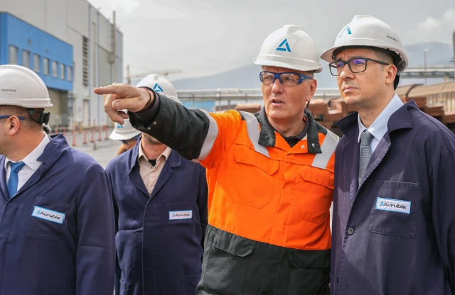 2025-03-24_Econ_Min_1