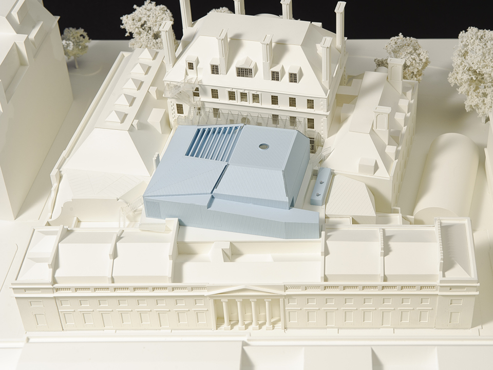 A model from the architect of the Royal Academy of Music located in London, Uk.The view is from the top high above the academy. The building is coloured in blue and the surrounding areas are coloured white showcasing the Nordic Blue Copper made by Aurubis.