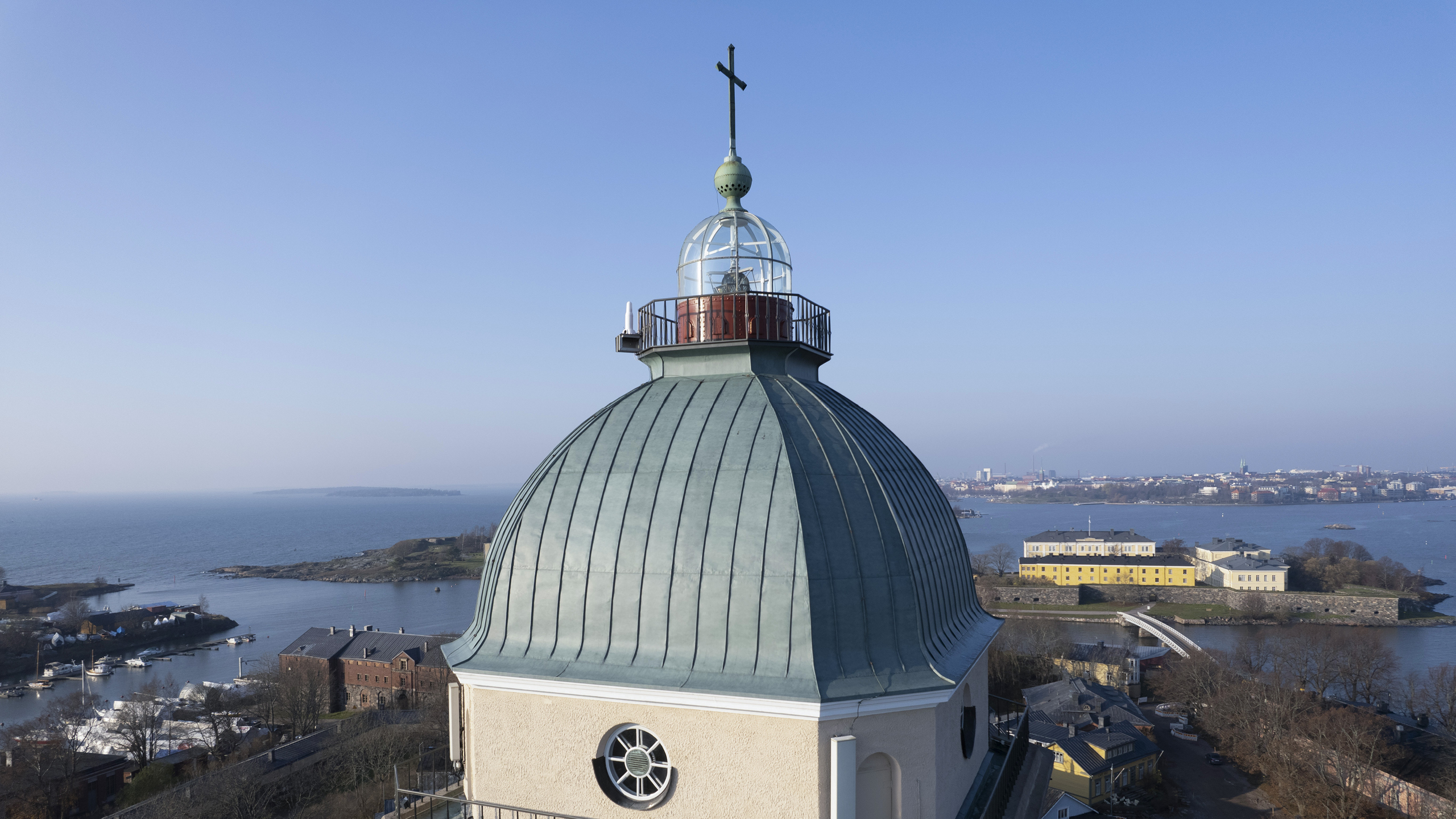 The renovation of the of Suomenlinna Church copper roof was completed using recycled copper from the original roof.