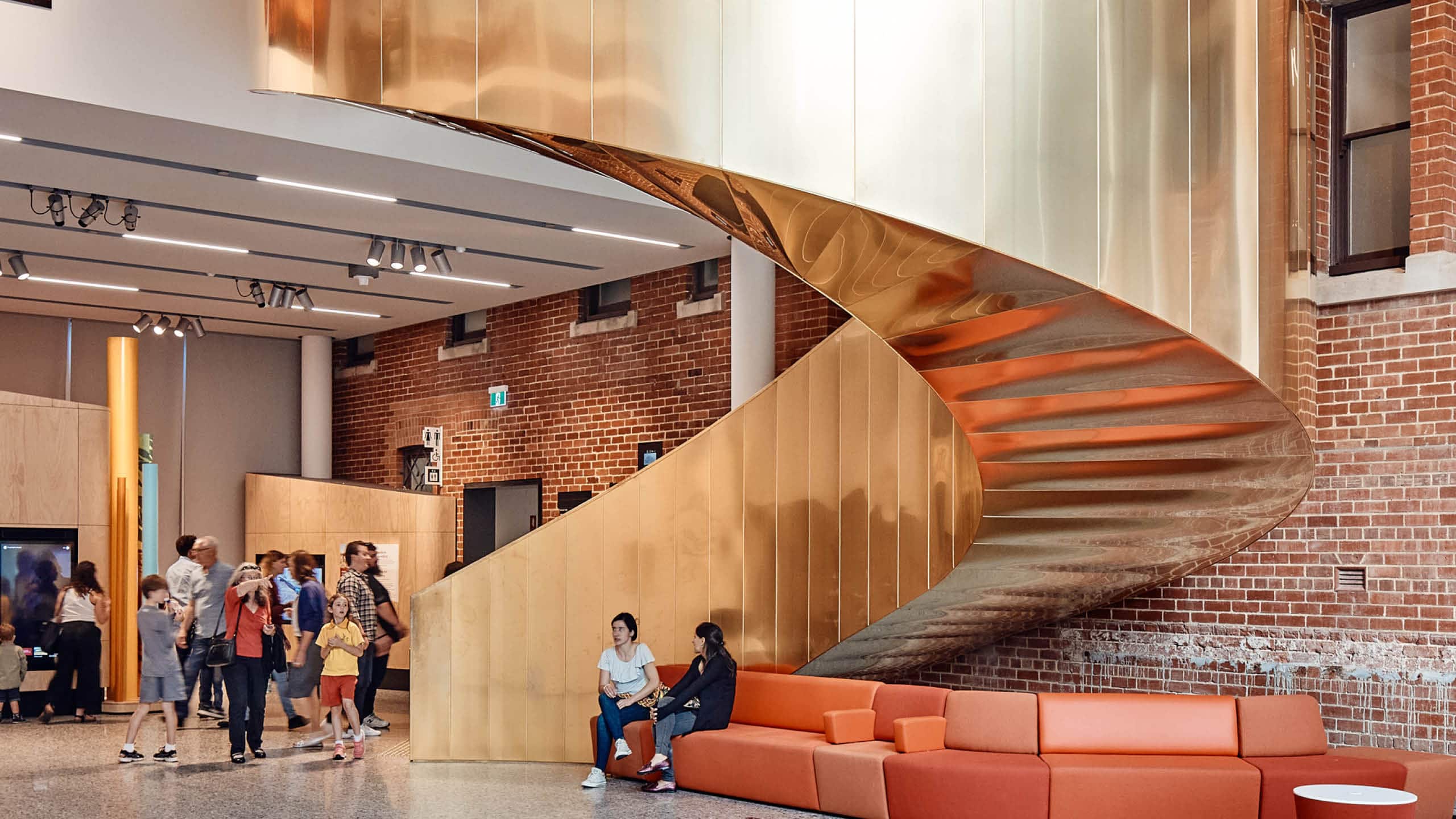 Three dramatic spiral staircases, clad in Nordic Brass copper alloy, announce intersecting looped pathways helping visitors to explore intuitively a new museum in Perth, Australia.